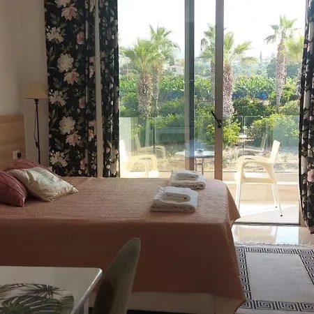 Lägenhet Harmony Seaview Paphos