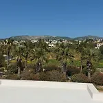 Harmony Seaview Apartment