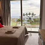 Harmony Seaview Apartmán *