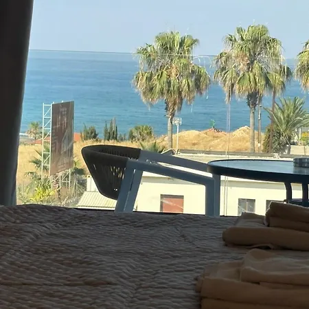 Harmony Seaview Apartment